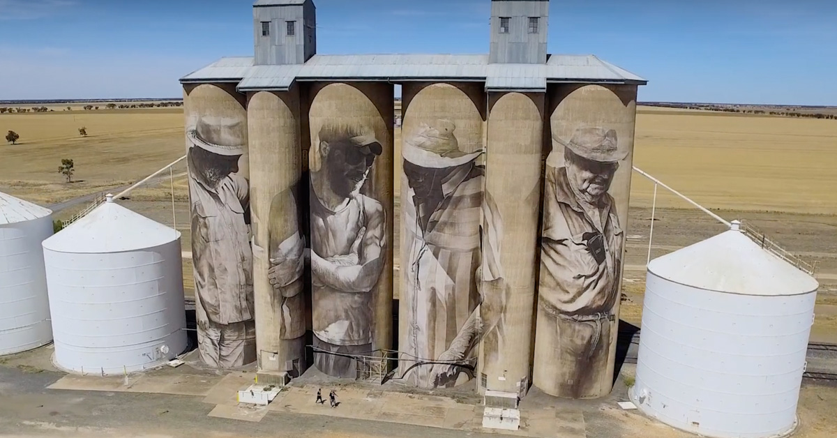 Dwindling Australian Town Attracts Tourists With Giant Silo Art Project