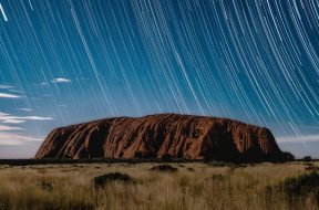 Uluru-at-night-by-Steve-Wei-Unsplash.jpg