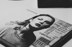 Taylor-Swift-CD-Cover.jpg